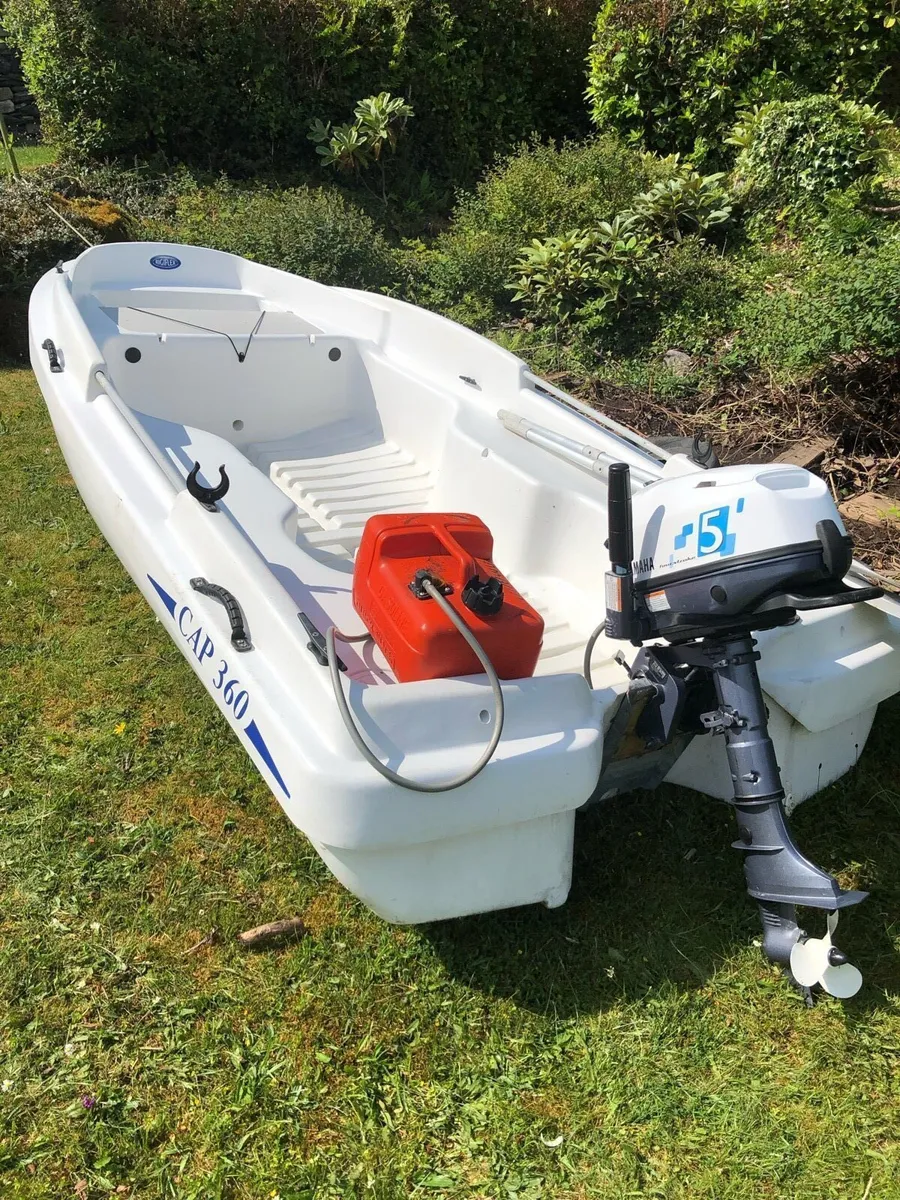 Rigiflex boat with Yamaha outboard Engine - Image 1