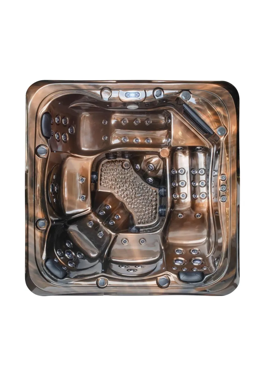 Corrib Hot Tub - Image 1