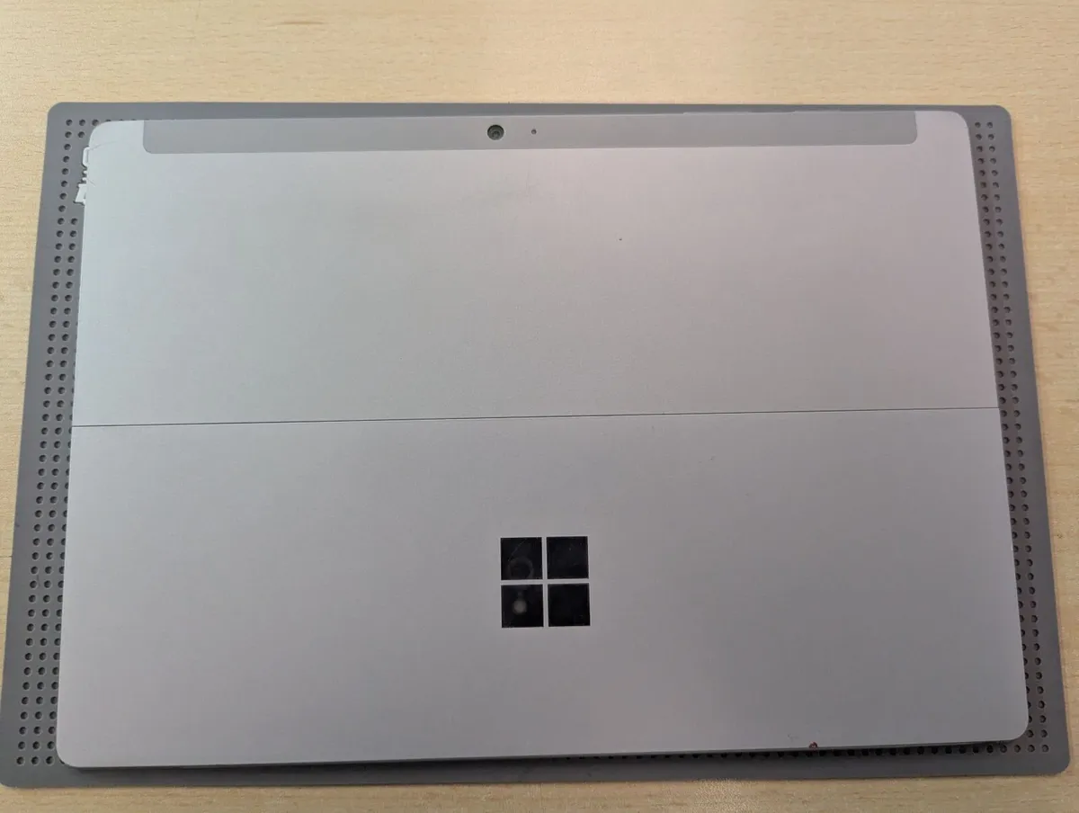 Microsoft Surface 3 1645 - Image 4
