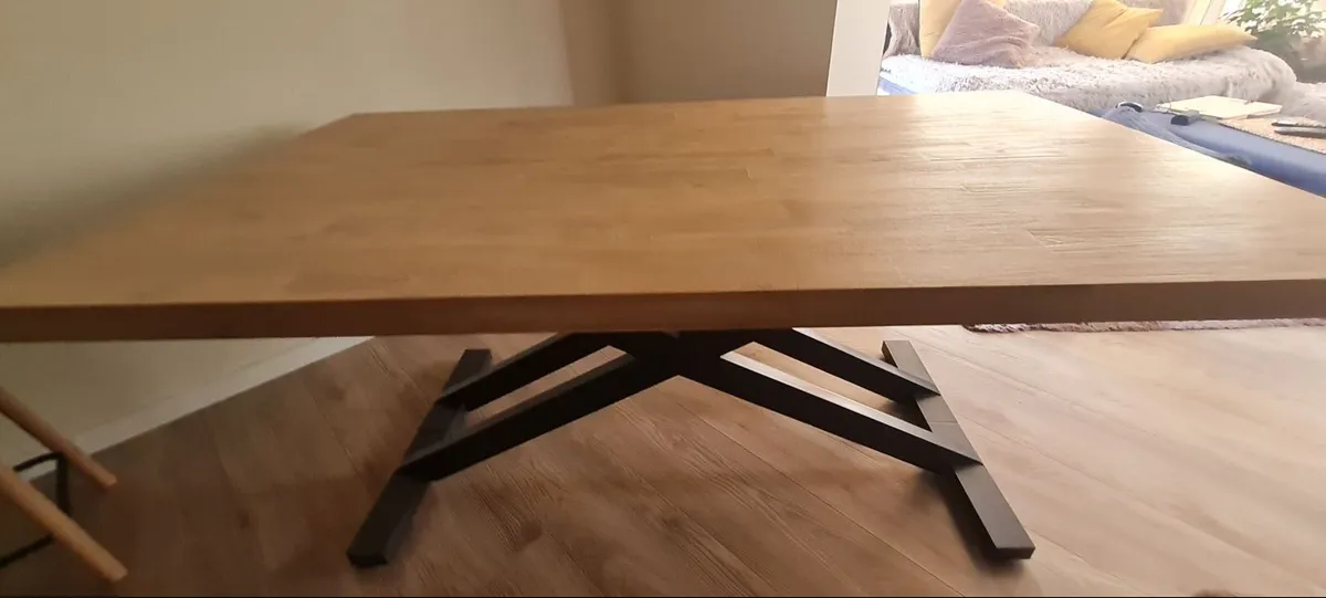 Dining table with matching bench - Image 2
