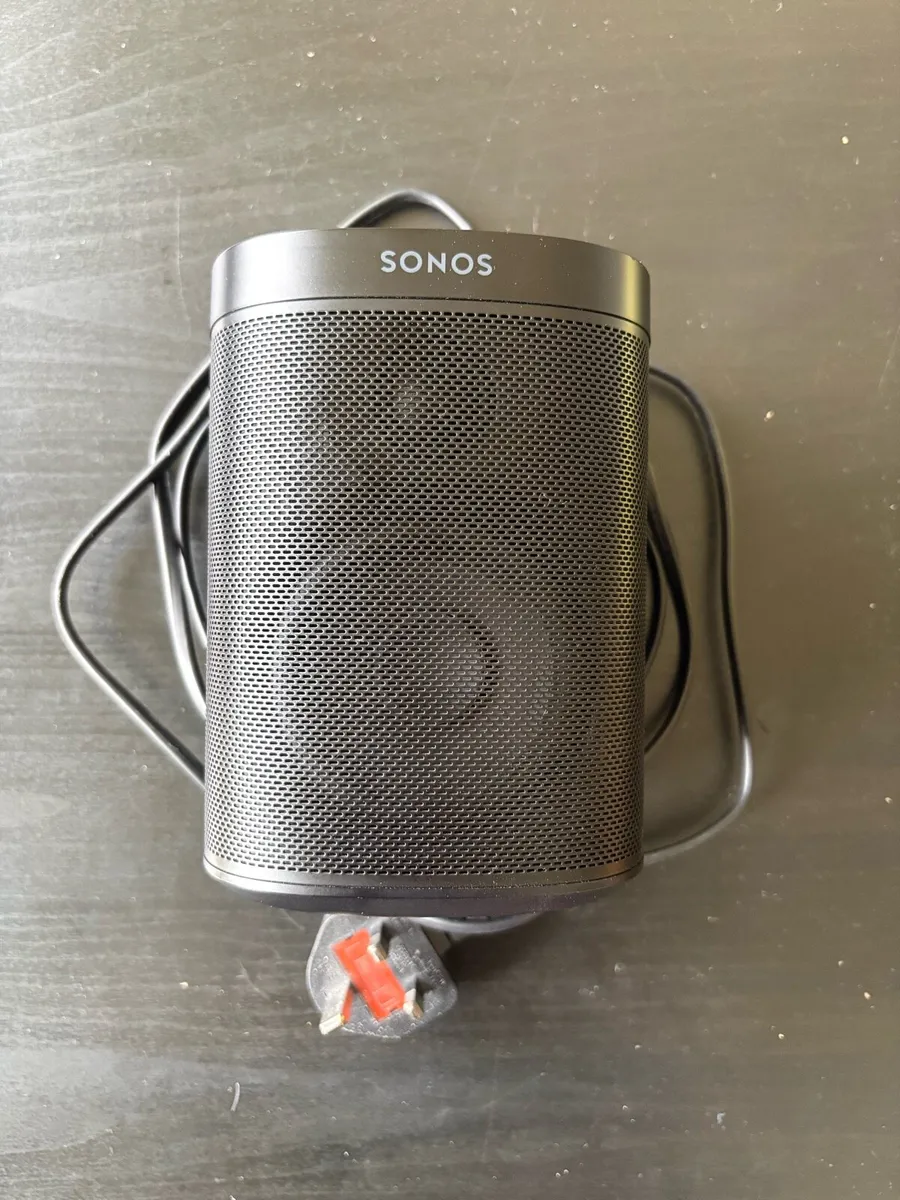 Sonos One (gen2) Smart Speaker-Excellent Condition - Image 2