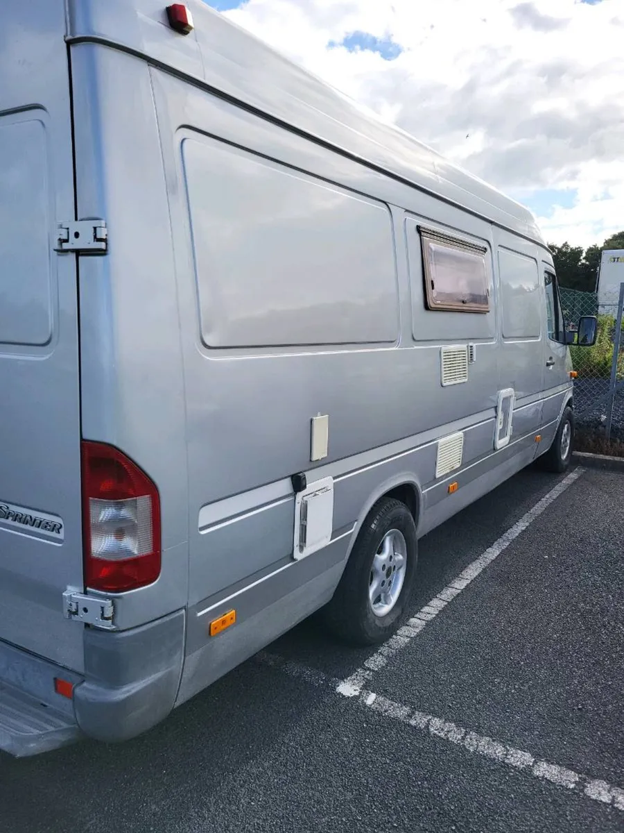 2006 MB Sprinter campervan - Image 3