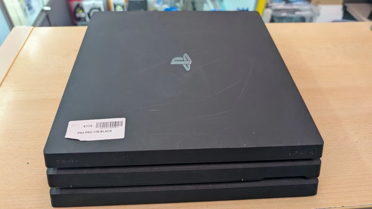 Sony Playstation 4 Pro Black - Image 1