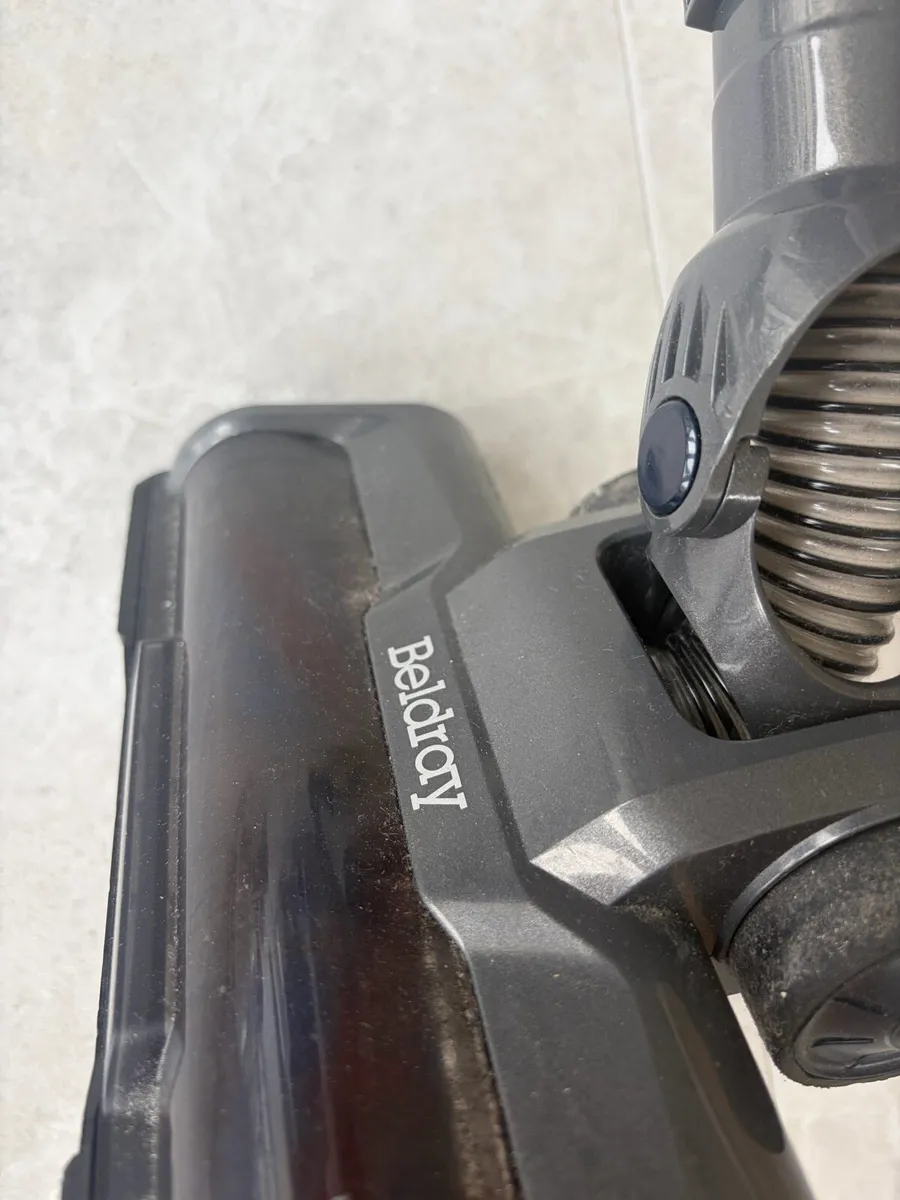 Beldray Cordless Hoover - Image 4