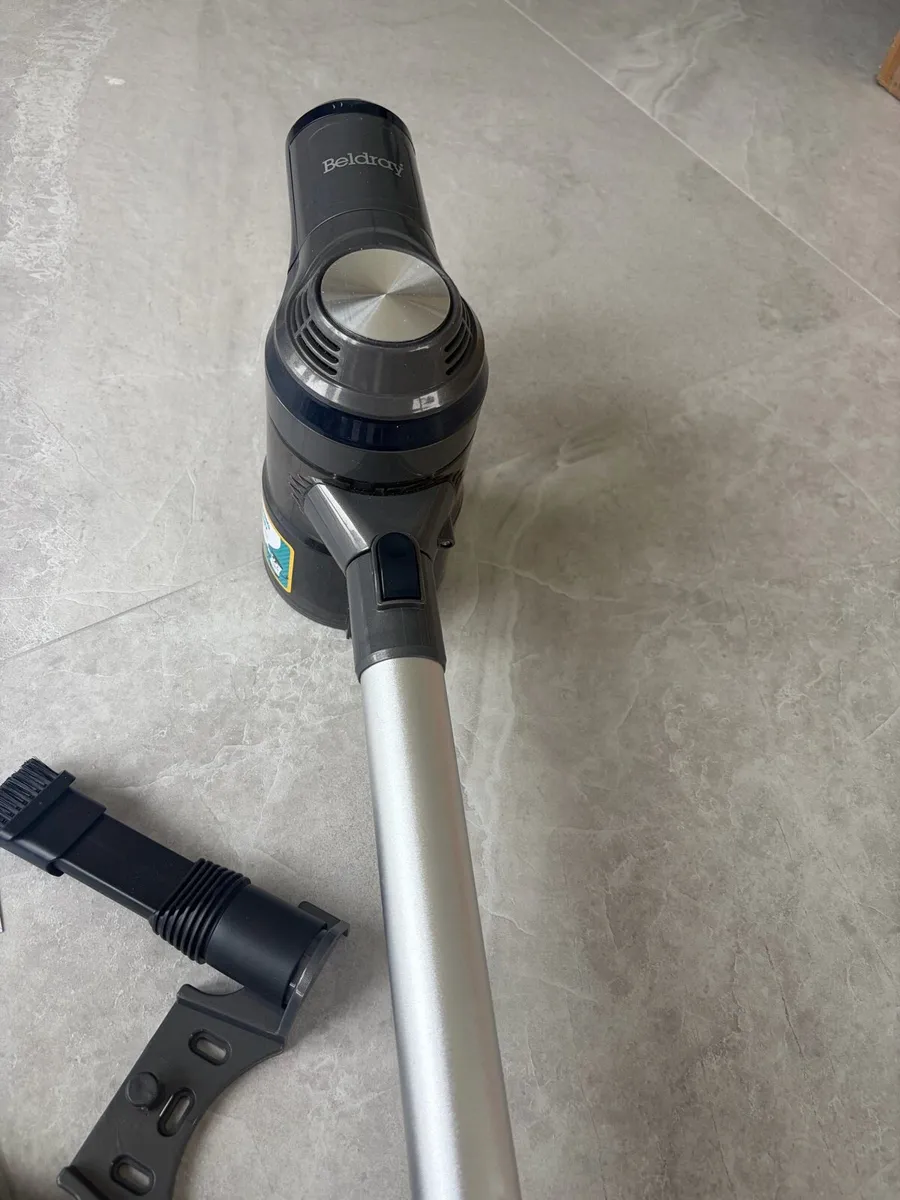 Beldray Cordless Hoover - Image 2