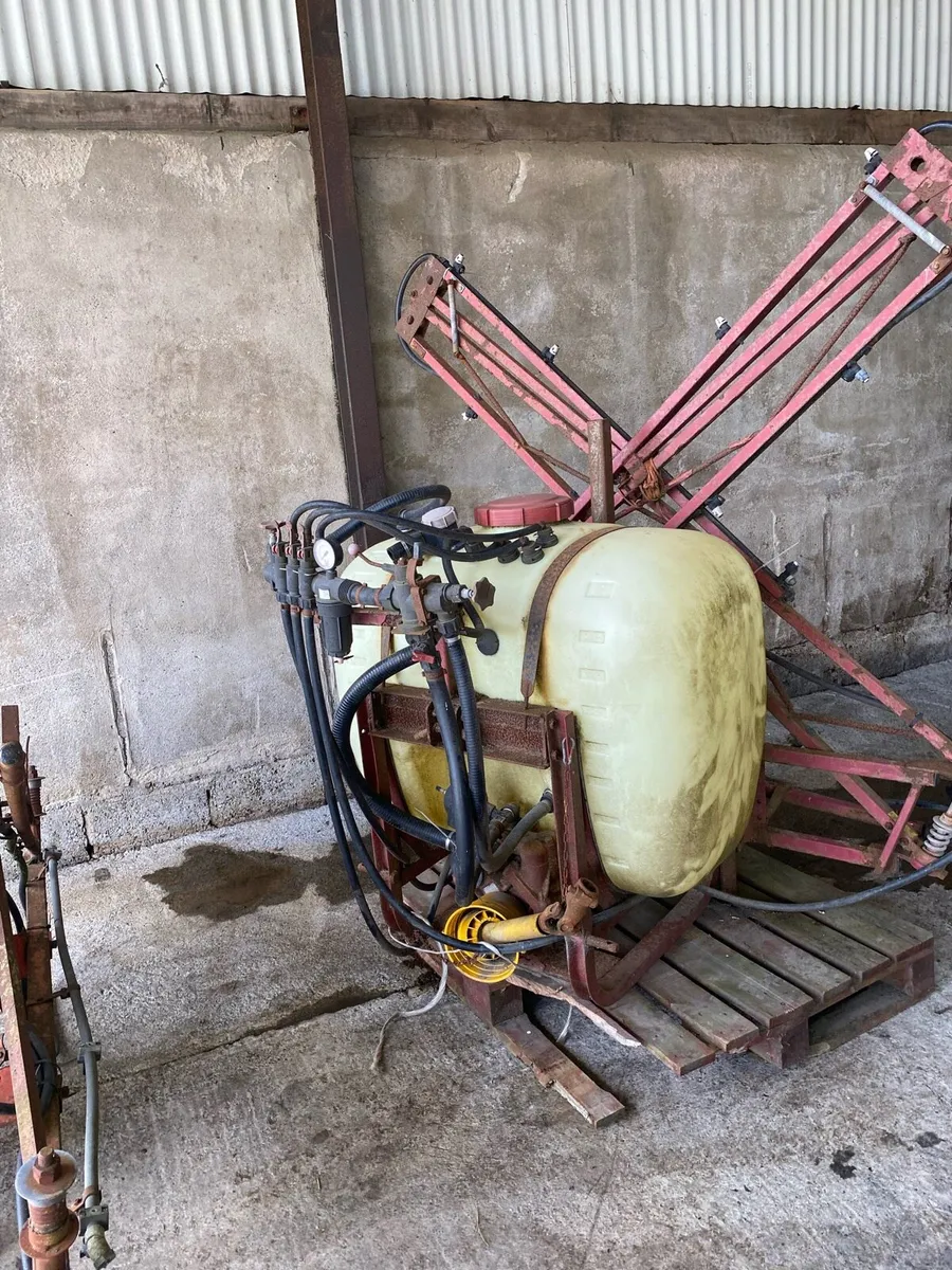 Farm machinery - Image 2