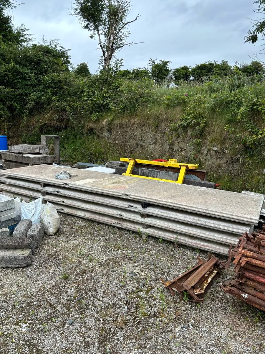 Concrete wall panels - Image 1