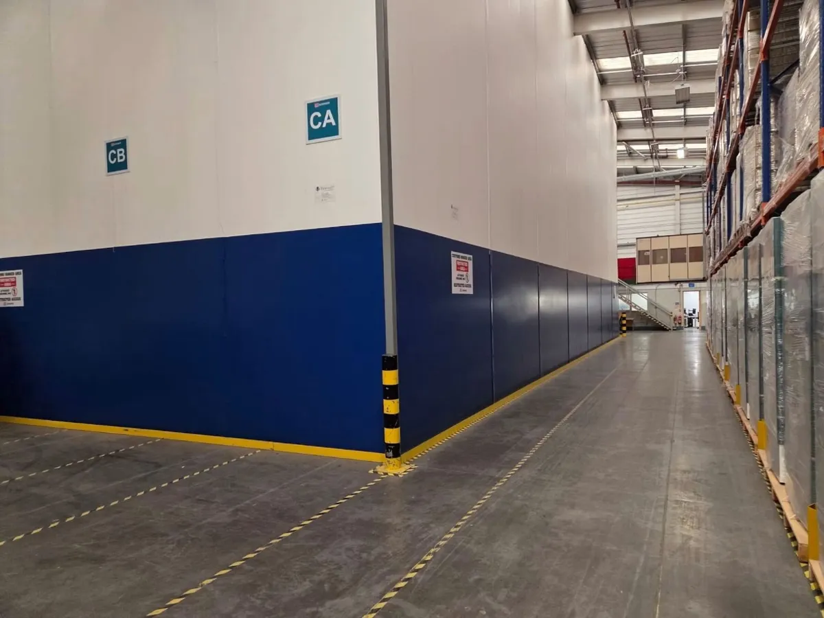 Curtain Wall / Tarpaulins - Image 2