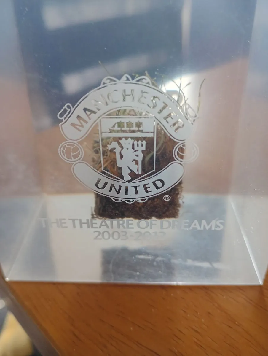 Man United Field of Dreams Collectable - Image 2