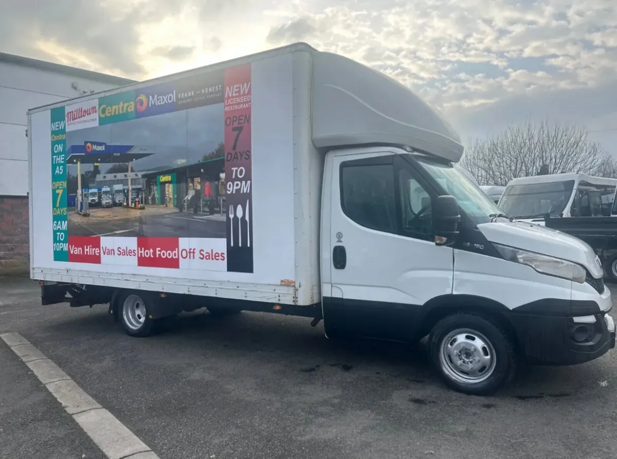 2016 Iveco Daily 35C15 Luton 3.0 Diesel/ 143BHP - Image 1