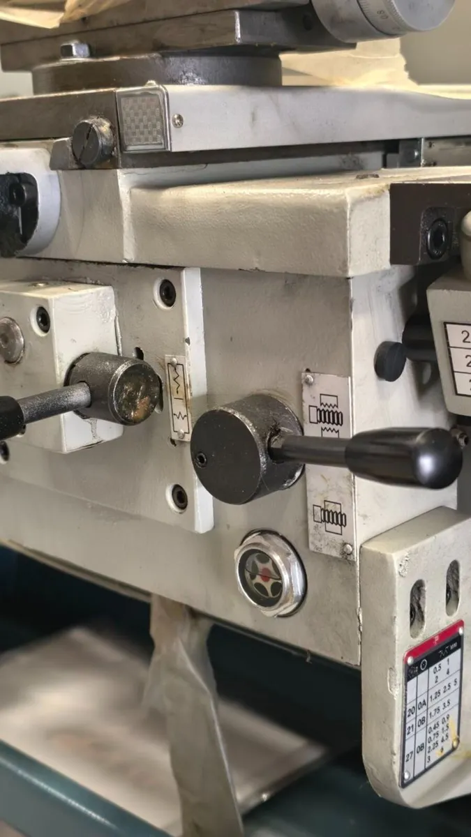 Precision Metal Lathe Baileigh PL-1340E - Image 4
