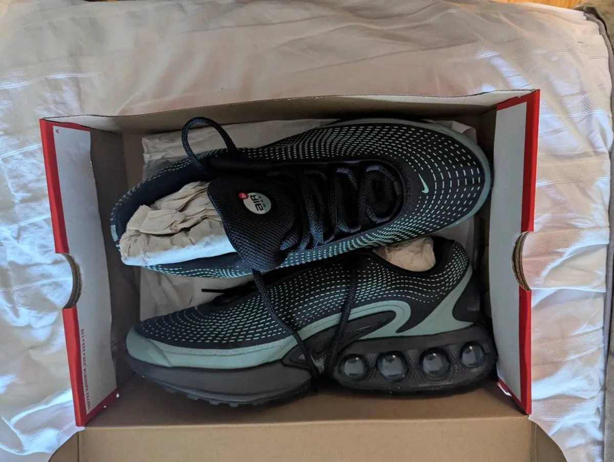 Nike Air Max DN - Image 2