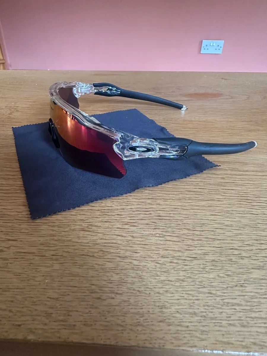 Oakley Radar EV - Image 2