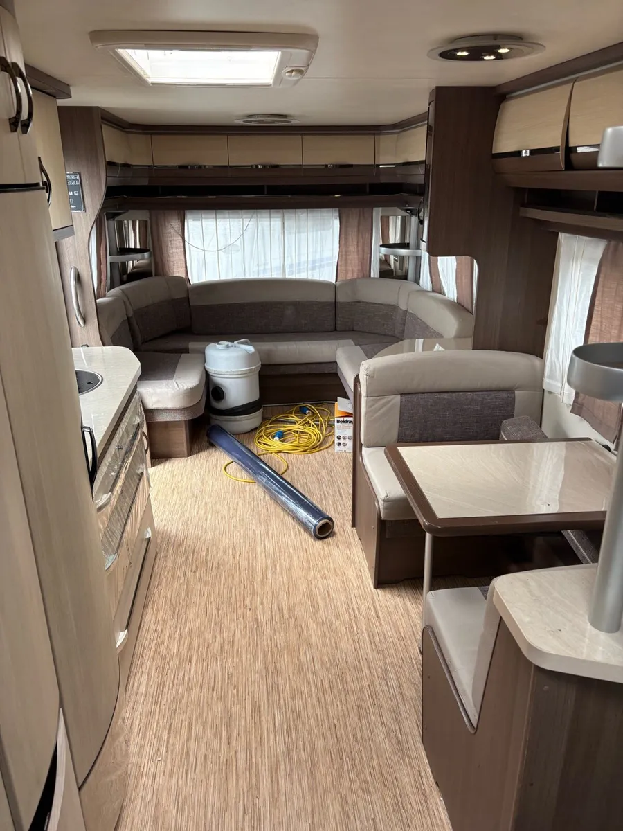 2015 Hobby Prestige 6 Berth Fixed Bed Caravan - Image 4