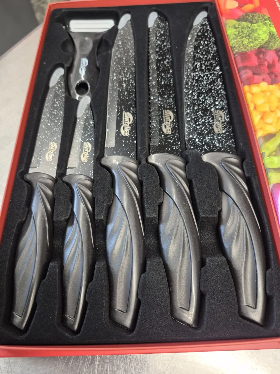 Swiss knife set - Image 1