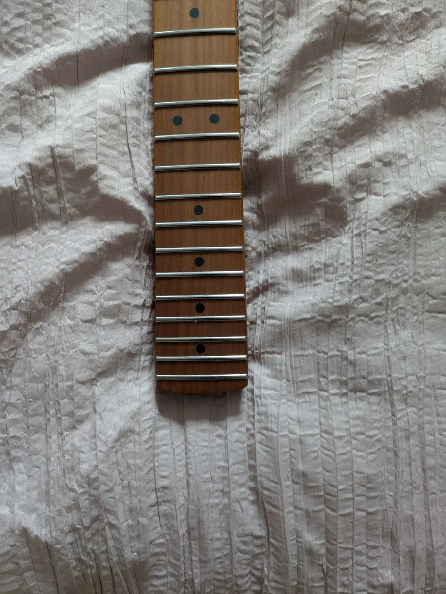 GUITAR NECK - Image 4