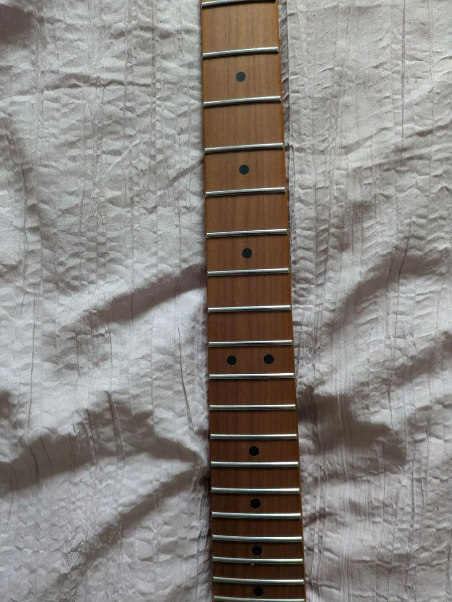 GUITAR NECK - Image 3
