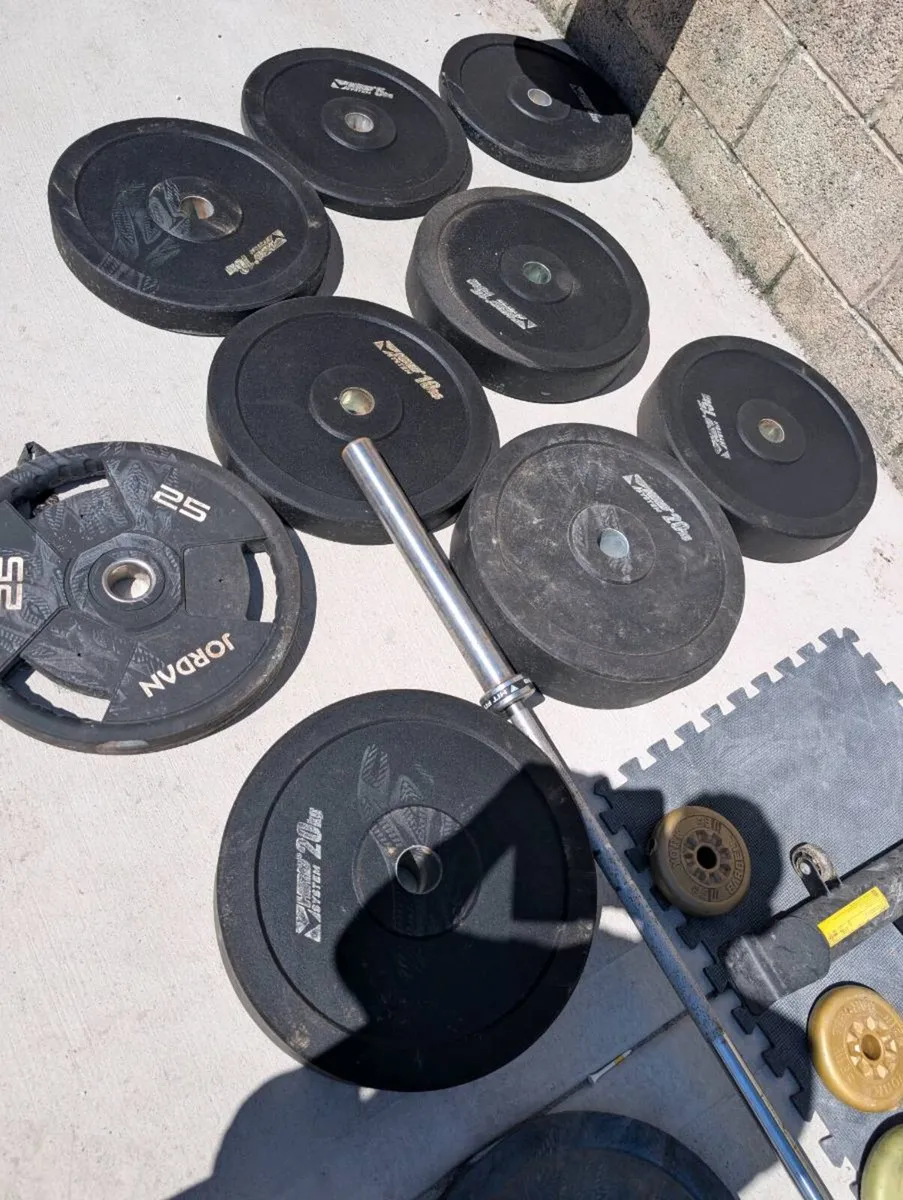 Home gym set up 200kg Olympic weights - Image 4