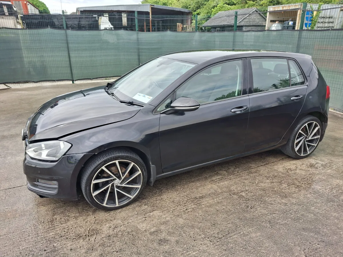 2015 Volkswagen Golf  1.6 TDI - Image 1