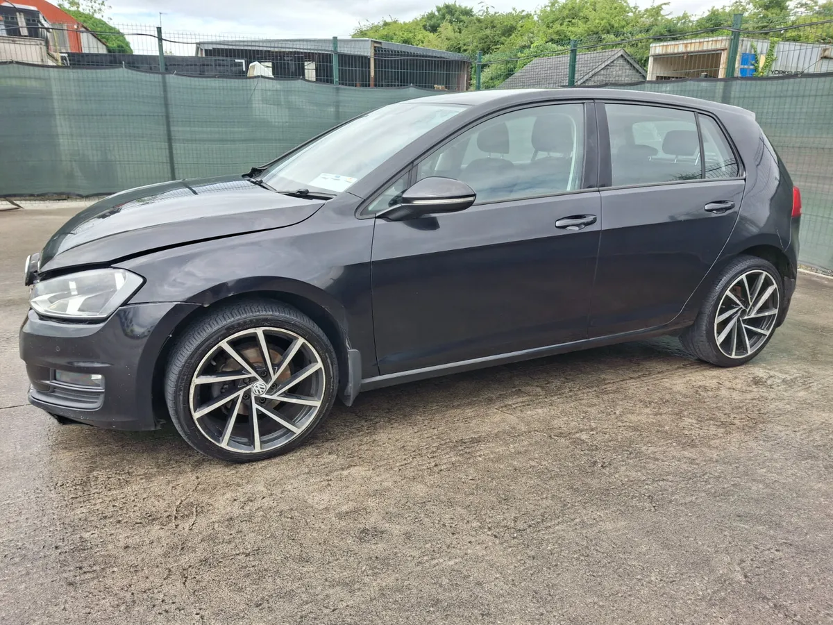2015 Volkswagen Golf  1.6 TDI - Image 3