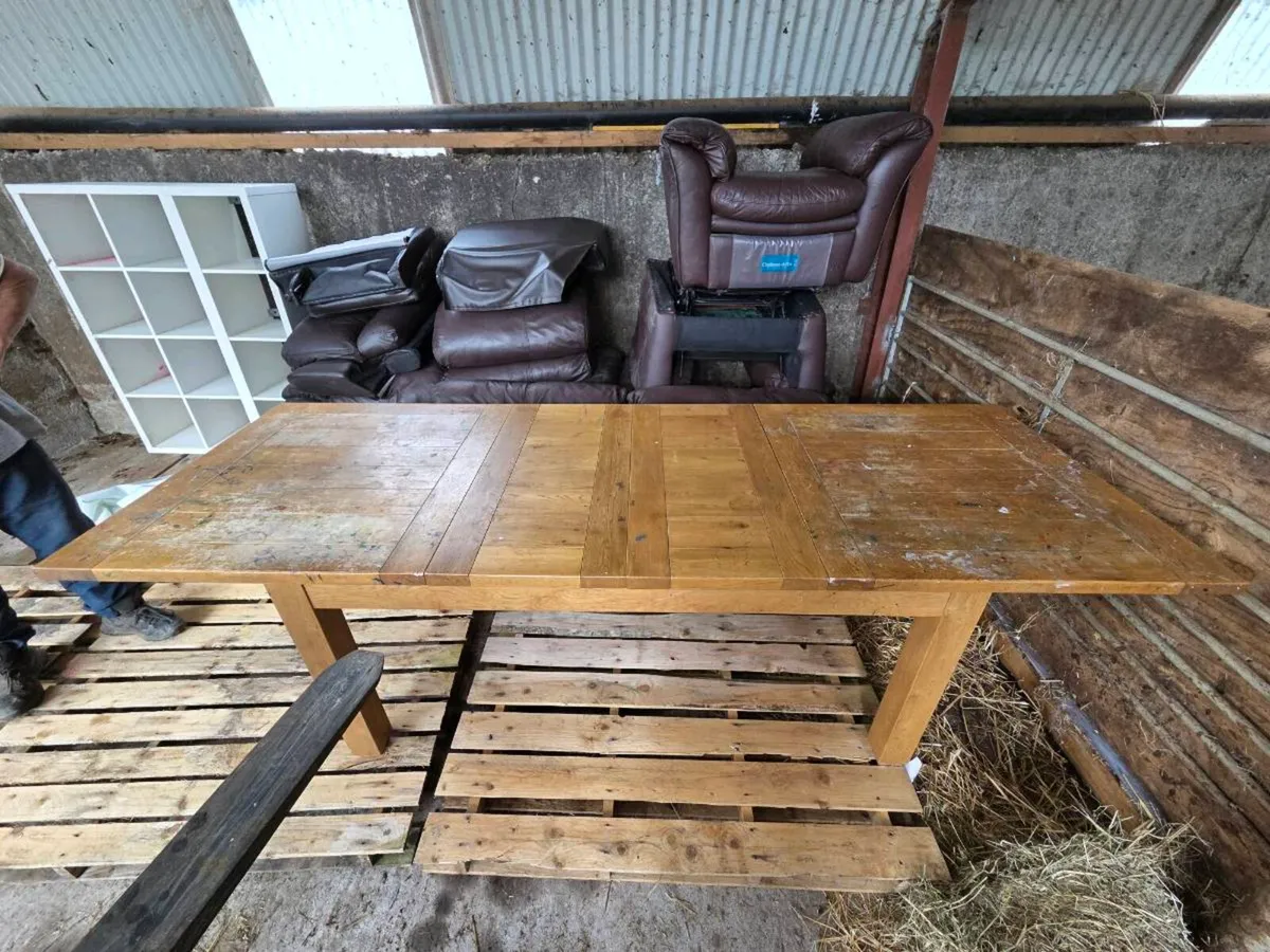 Kitchen table - Image 3