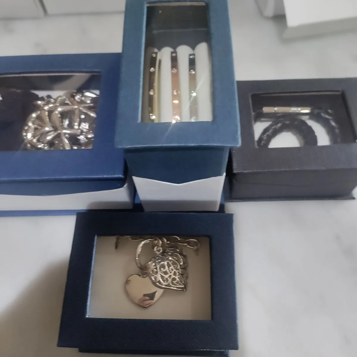 Jewellery - Image 3