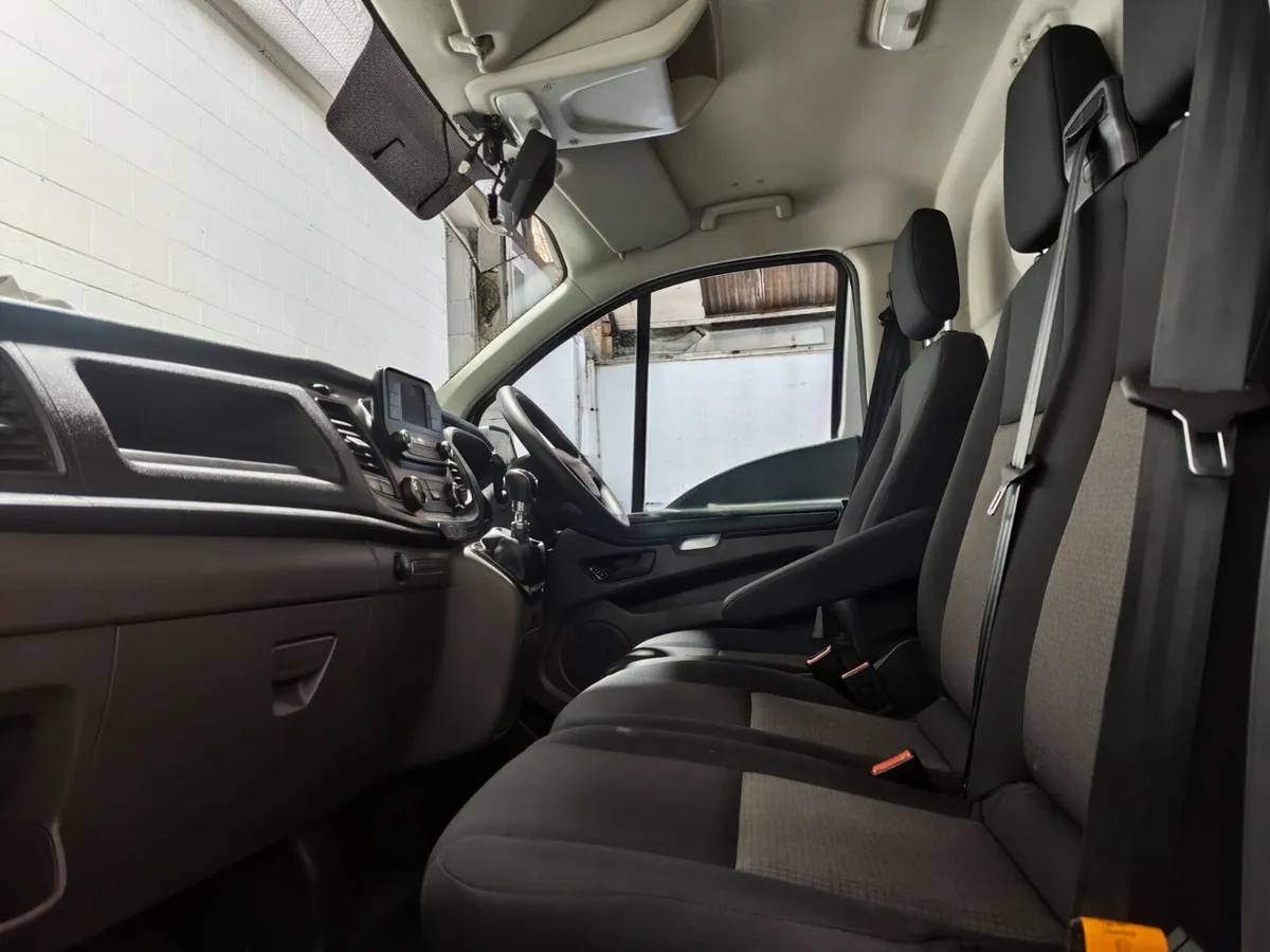 Ford Transit Custom 2022 PRICE INCLUDES VAT - Image 2