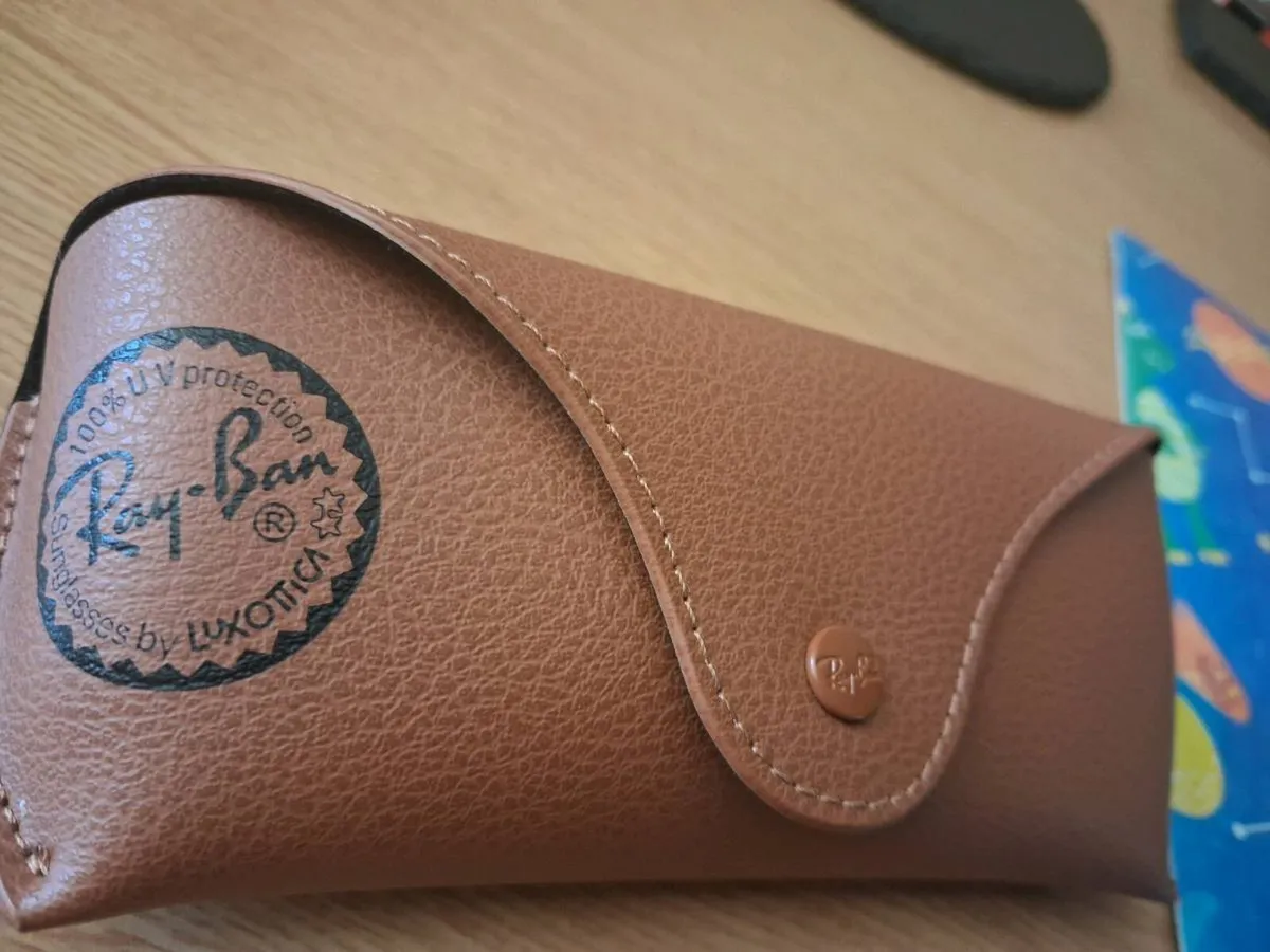 Sun glasses - Image 4