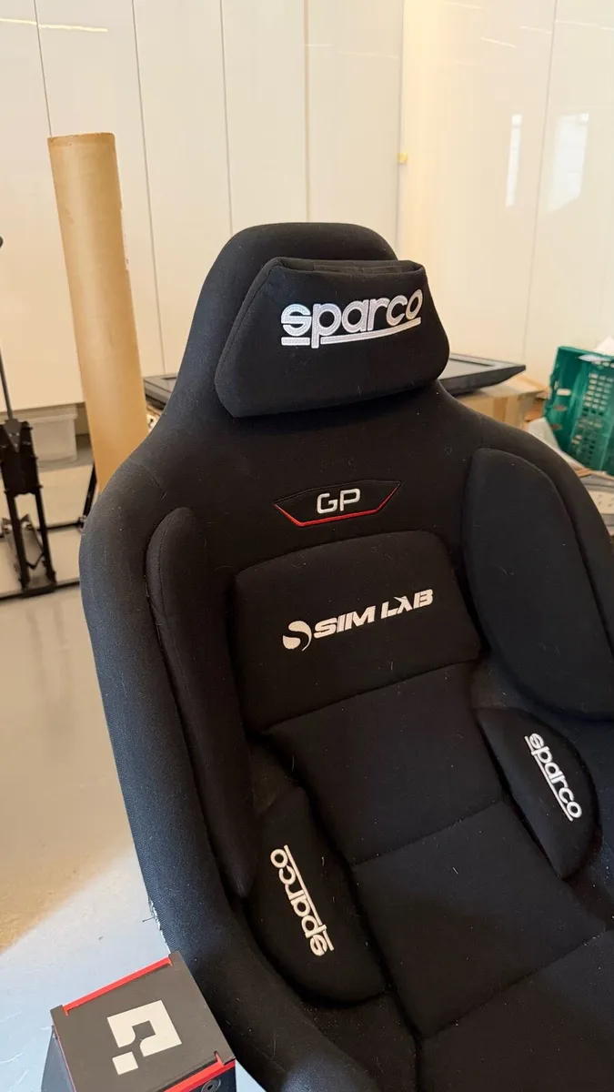 Professional Racing Sim Rig - Qubic QS-220 Motion - Image 4