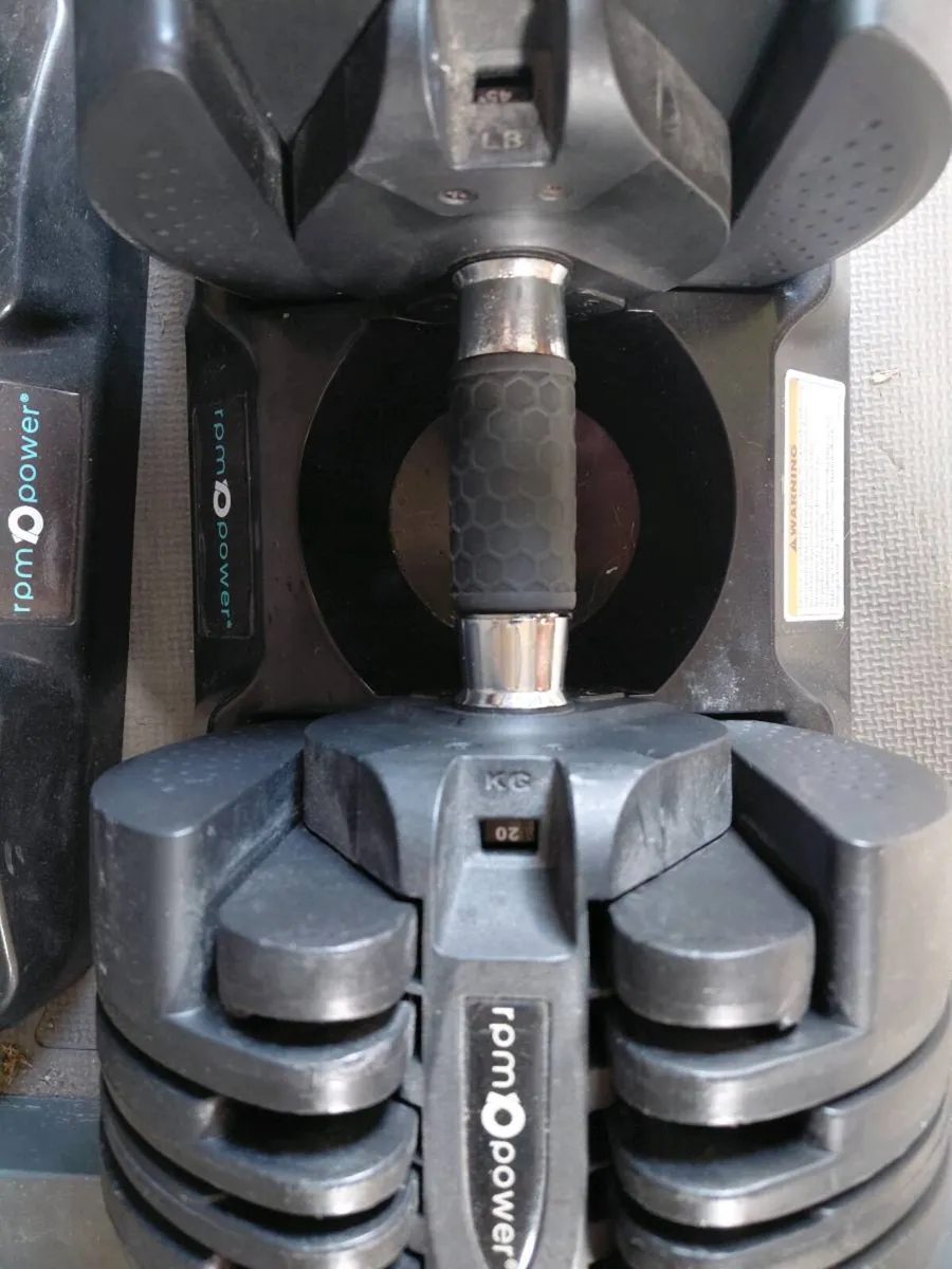 Adjustable dumbell set - Image 2