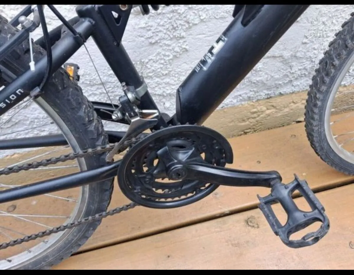 Dual Suspension Men's Bicycle - 26" wheel - Image 4