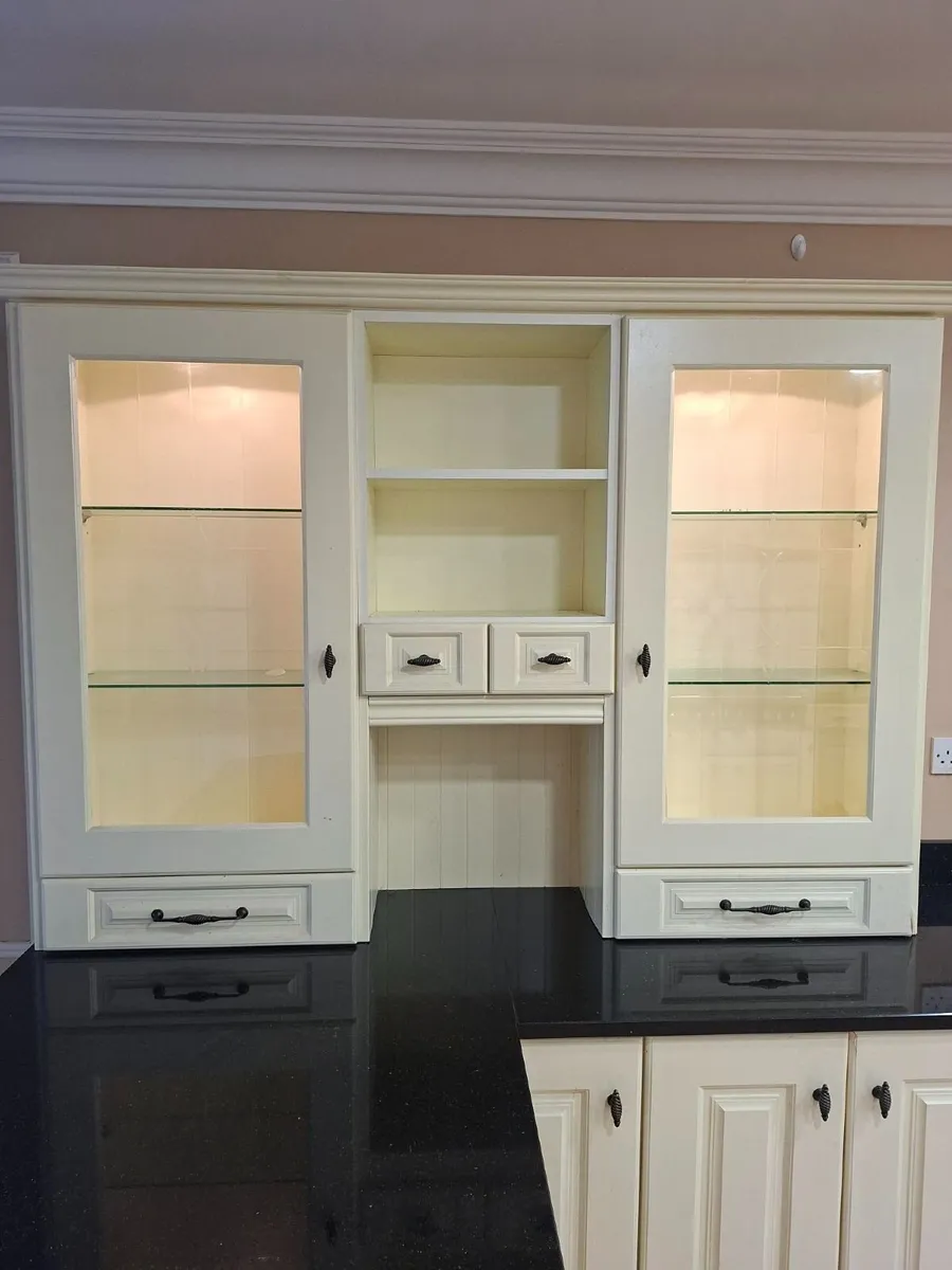 Kitchen - Image 1