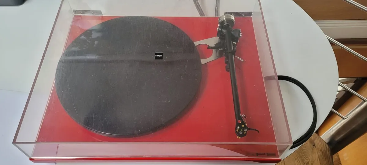 Rega Planar6 Turntable with PSU power unit - Image 1