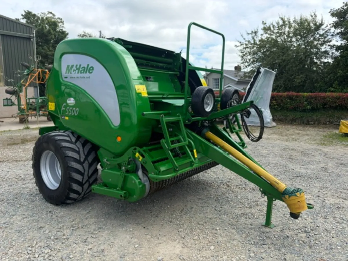 McHale F 5500 Baler - Image 2