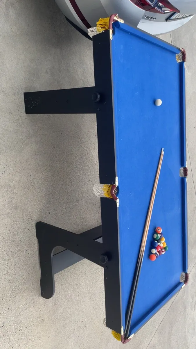 Pool table - Image 2