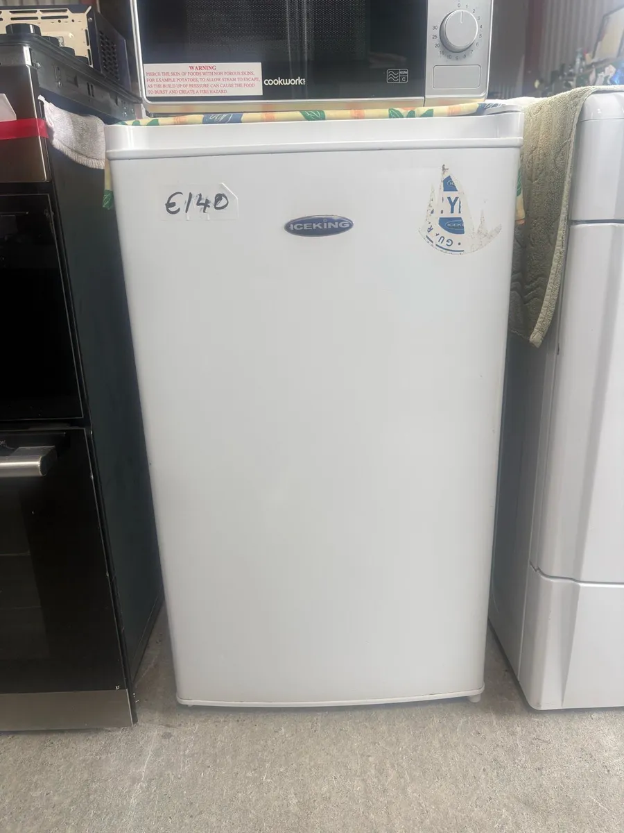 Ice king Undercounter fridge - Image 1