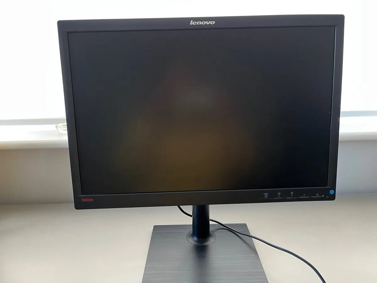 Monitor - Lenovo - Image 1