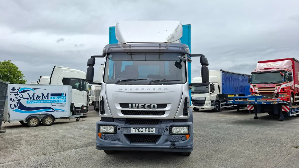 2013 Iveco 180 E25 , Demount Box Body - Image 3