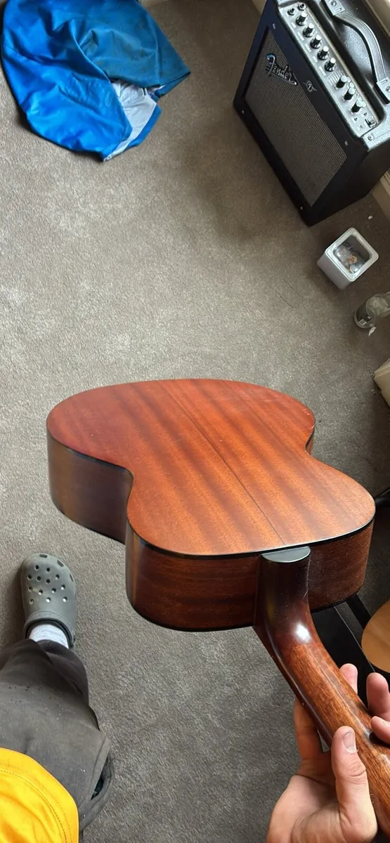 Takamine g series acoustic guitar - Image 2