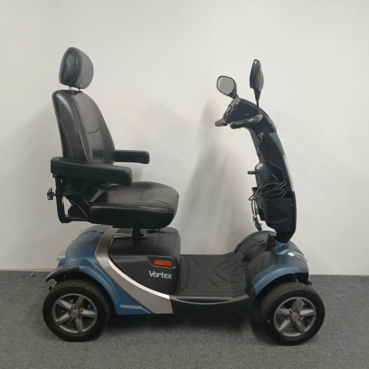 Pre-Owned Rascal Vortex Mobility Scooter - Image 2
