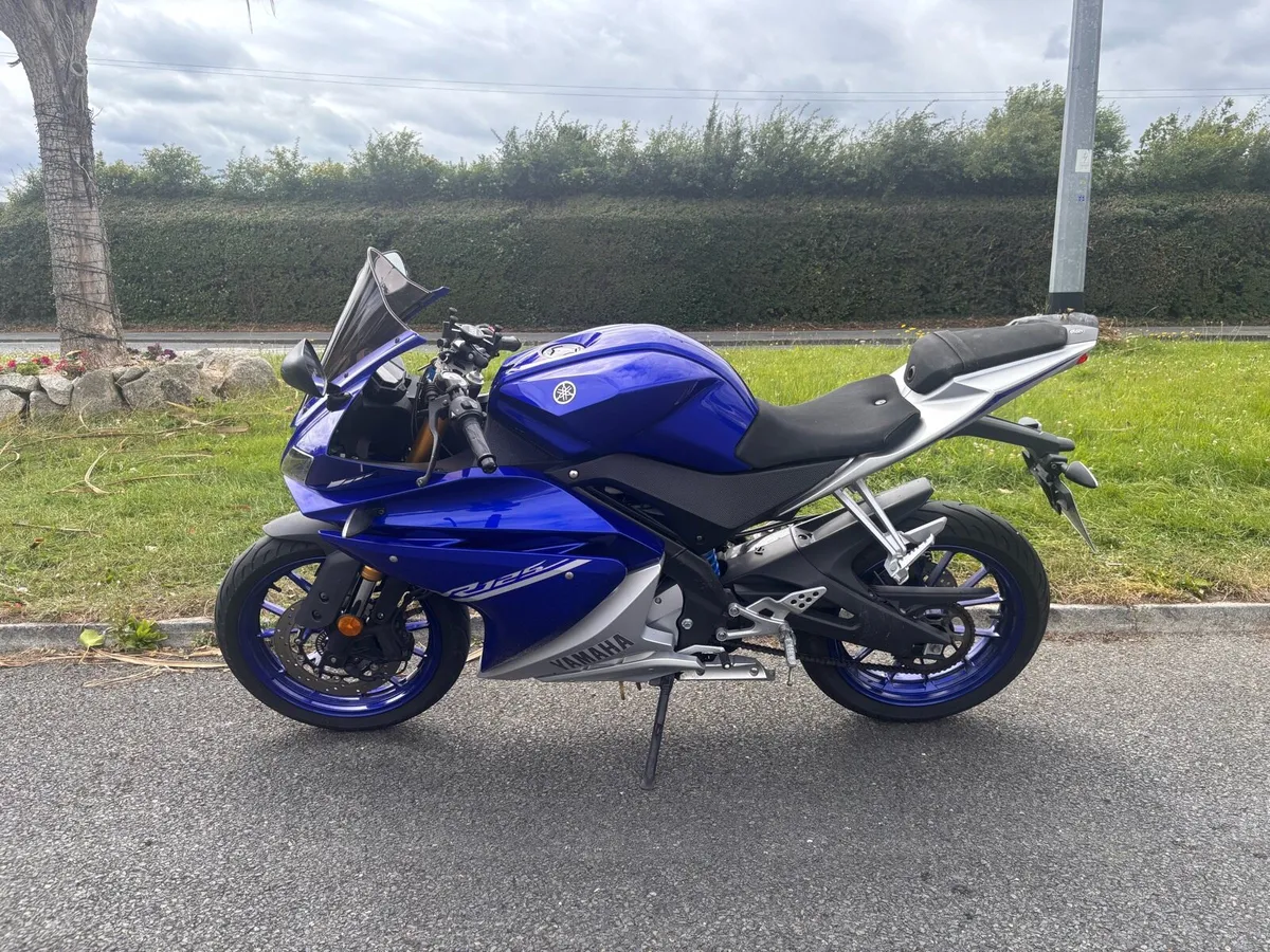 Yamaha YZF R125 - Image 4