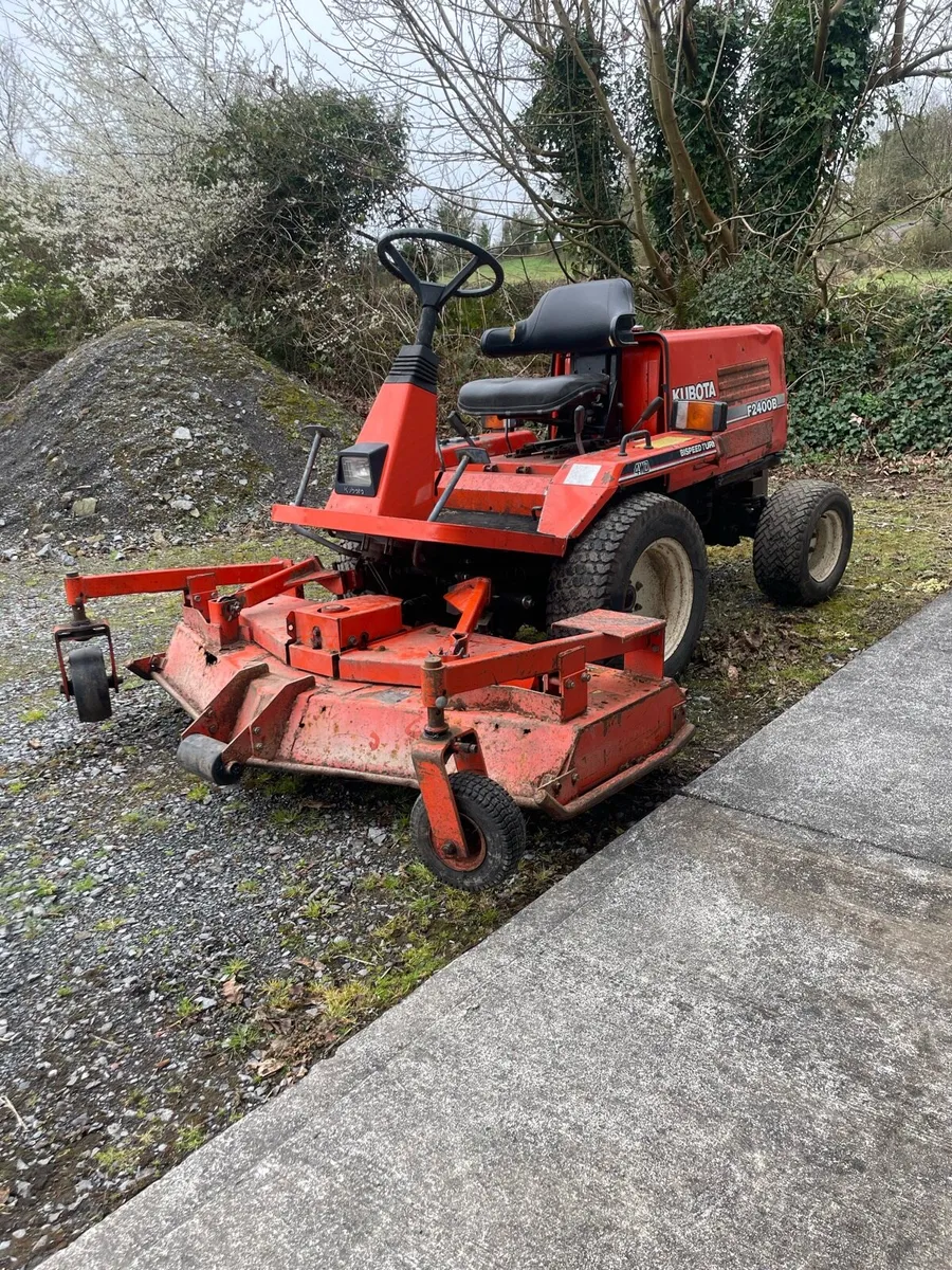 Kubota Outfront mower - Image 2