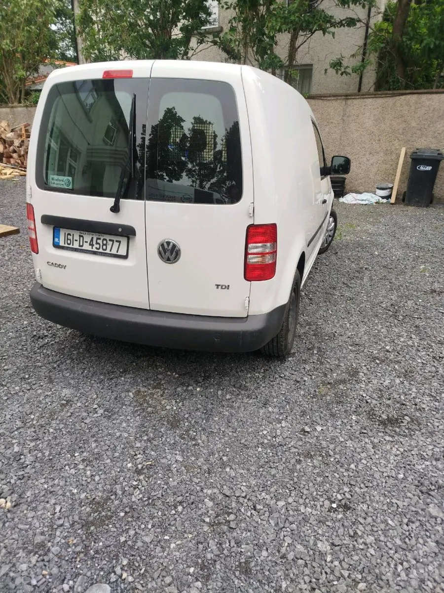 Vw Caddy - Image 4