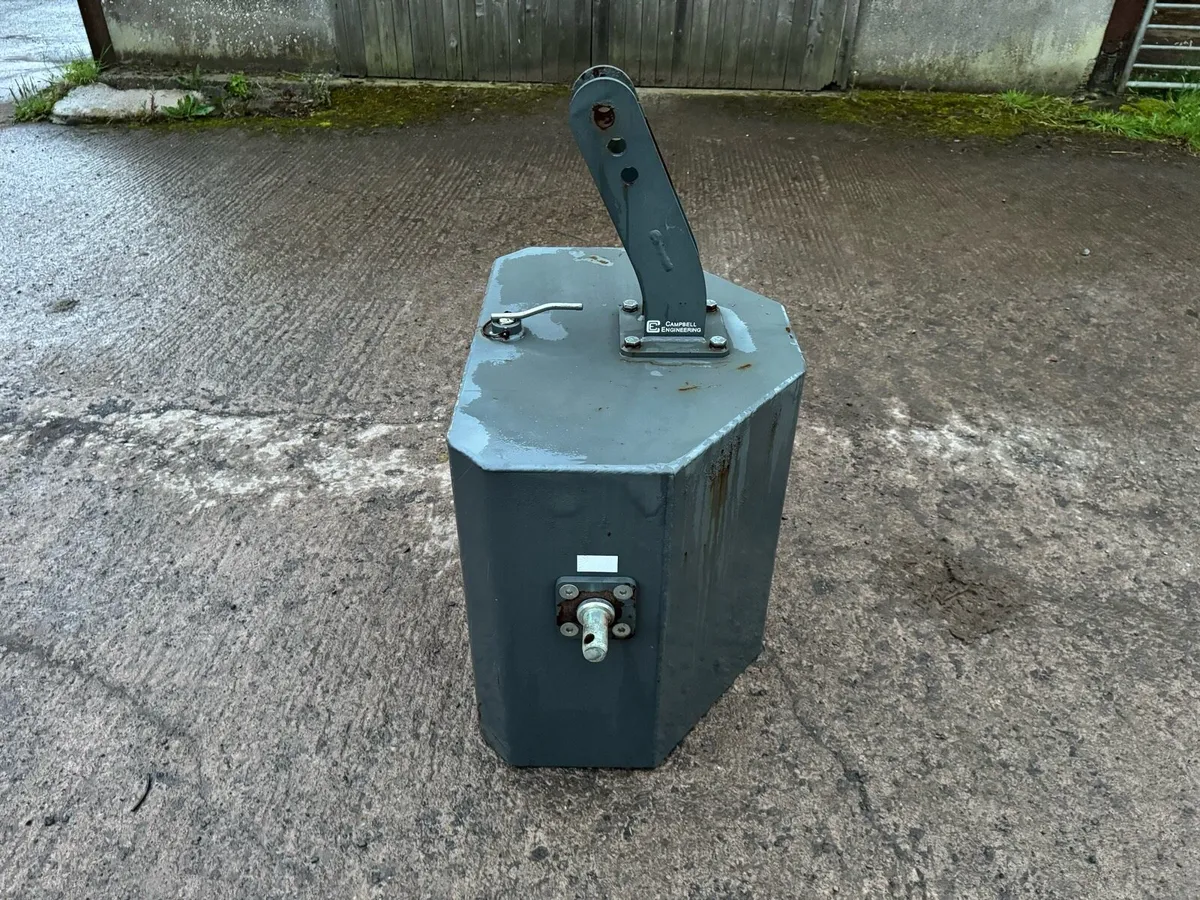 1125kg Tractor Linkage Weight Block Front - Image 4