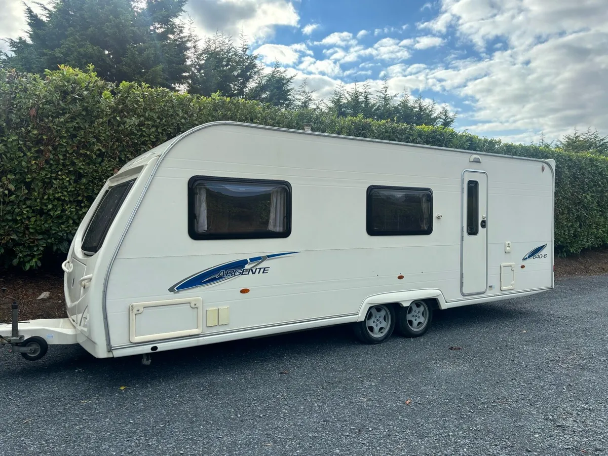 AVONDALE 640/ 6 berth year 2010  immaculate - Image 1