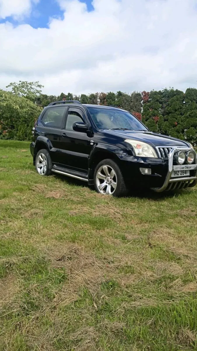 Toyota landcruiser - Image 1