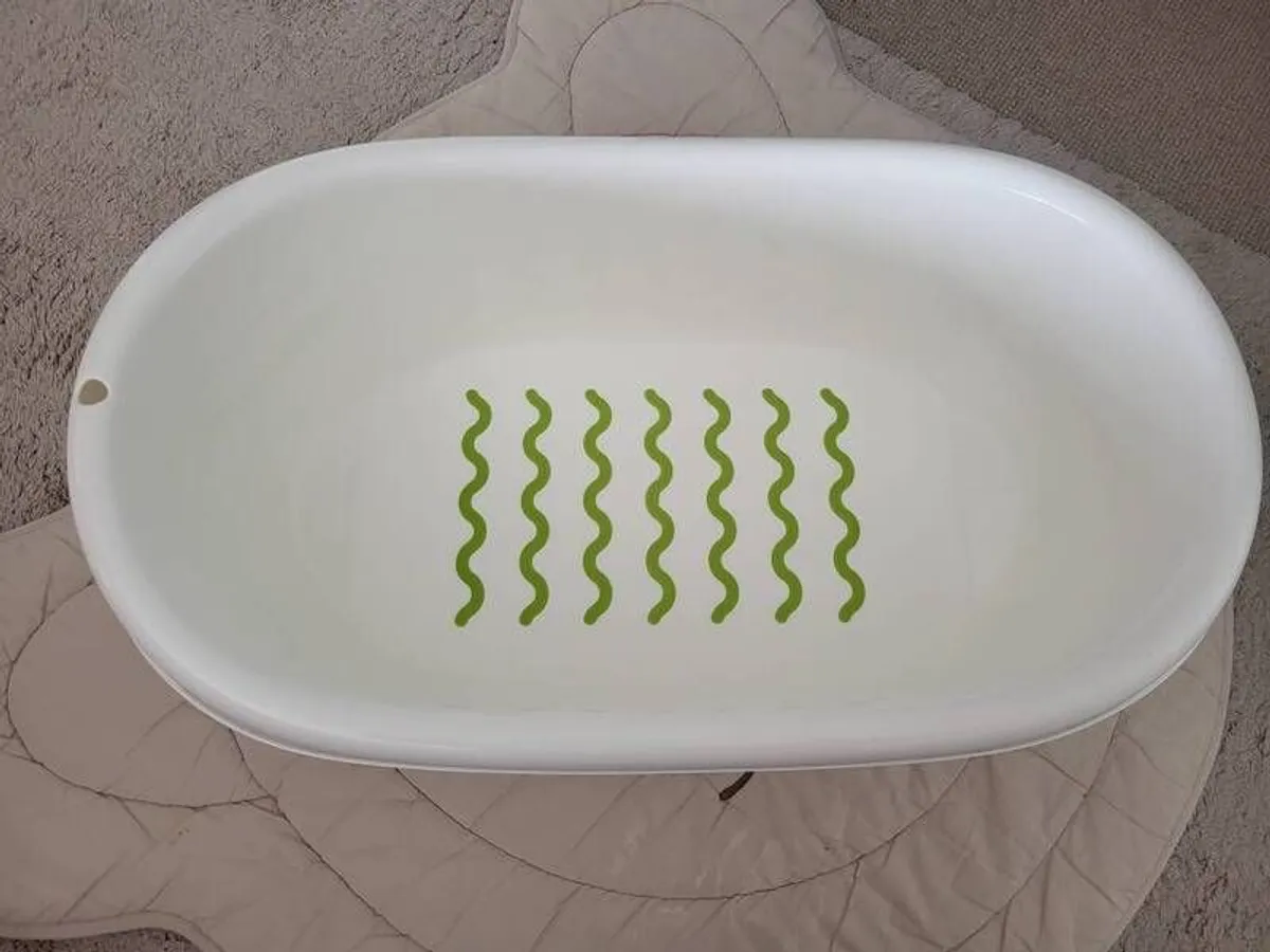 Baby Bath - Image 2
