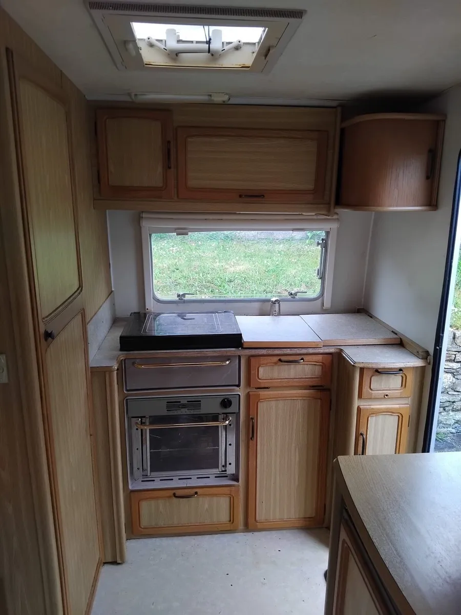 Elddis 2/3 berth caravan - Image 4