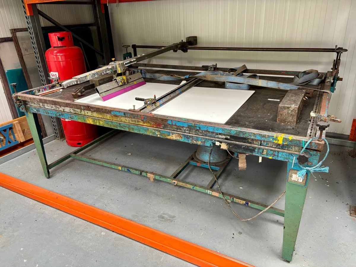 Screen Print Bench - Image 3