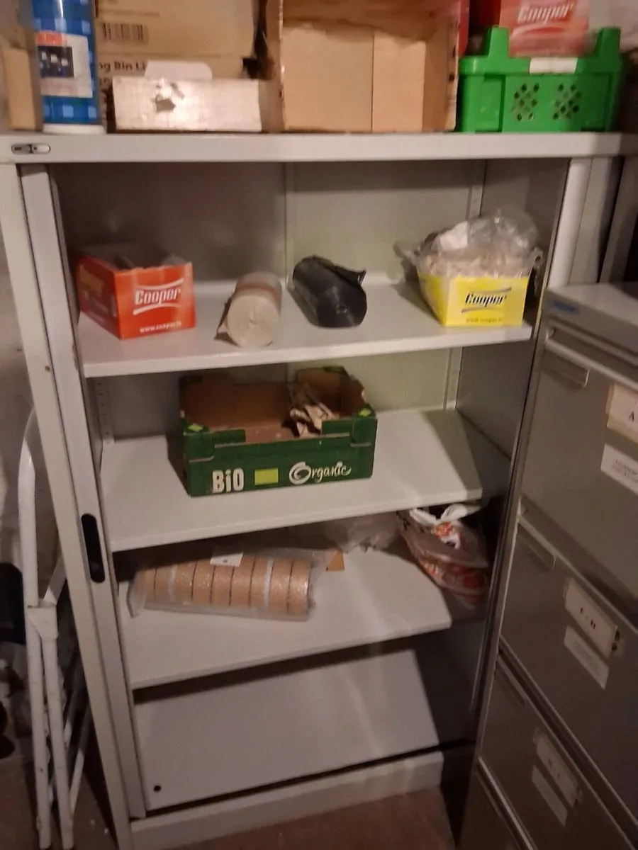 Filing cabinet - Image 2